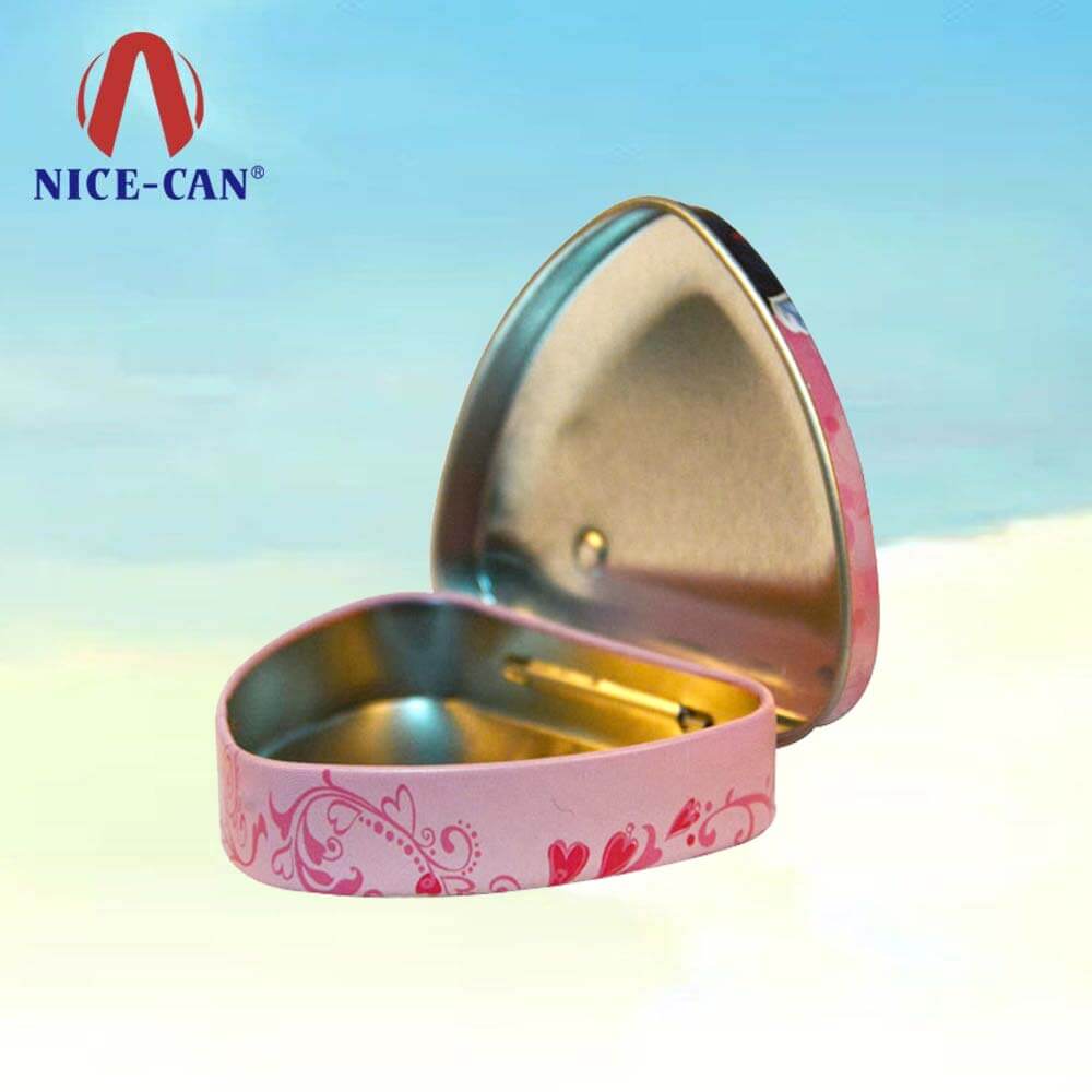 Heart-shaped small metal tins hinged lid heart shaped chocolate cake tin can